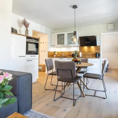 Villa Dornkamp 4 - Luxurioese Ferienwohnung Fuer 4 Personen Inklusive Balkon Und Sauna Timmendorfer Strand Exterior foto